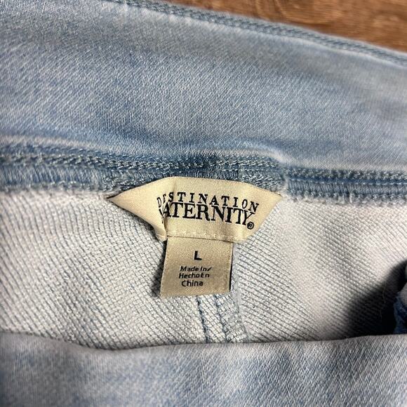 Destination Maternity Ultra Light Wash Under Belly Fit Jeggings - Size Large - Picture 2 of 5